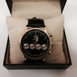 Часы Ferrari Maranello Chronograph
                                                                                        (Цвет циферблата : Черный   )
                                                    