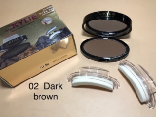 Набор теней для бровей с двумя штампами KYLIE QUICK MAKEUP EYEBROW
                                                                                        (Оттенок: 02 Тёмно-коричневый  )
                                                    