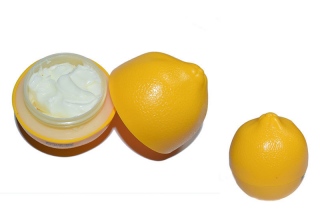 Крем для рук в виде фруктов и овощей NATURAL FRESH
                                                                                        (Вид: Лимон  )
                                                    